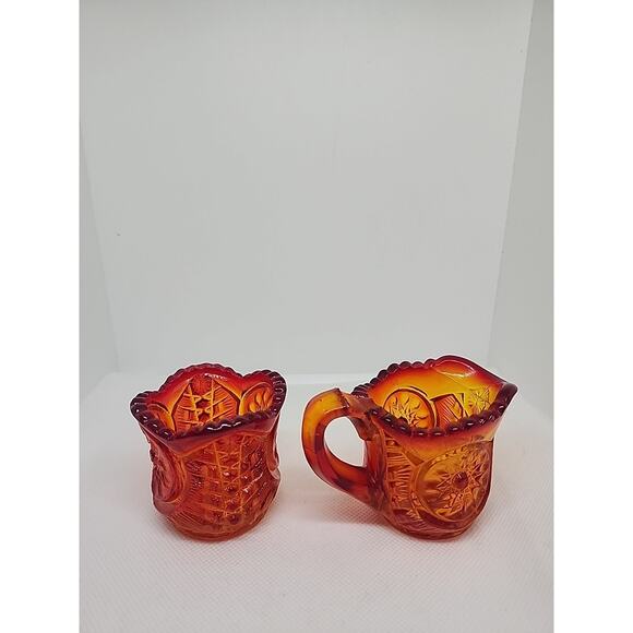 Vtg. L.E.Smith MINIATURE AMBER Star Pattern Mini 2" SUGAR BOWL & CREAMER Set - Picture 1 of 6